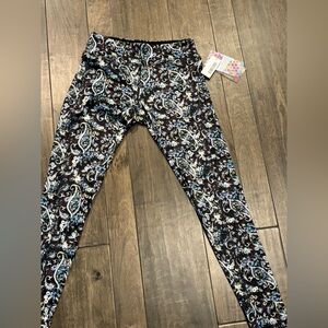 New Lularoe Jordan workout pants